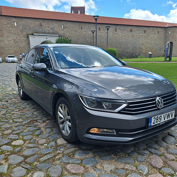 VW Passat