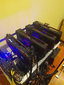 Radeon vega 56 (1 foto / 1)
