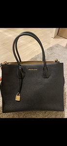 Michael Kors (3 фото из 3)