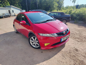 Honda civic (3 фото из 5)