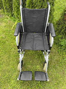 Инвалидная коляска 708 Delight (3 фото из 5)