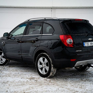 CHEVROLET CAPTIVA 2011 2.4 Automat (4 foto / 9)