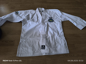 Müün taekwondo varustust (5 foto / 7)
