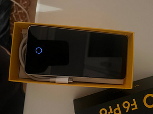 POCO F6 PRO 512GB/5G + XIAOMI SMART BAND 8 PRO (4 foto / 5)