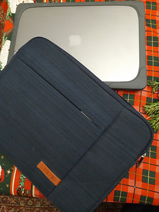 Apple MacBook, Intel Core i7, 16 GB RAM, արծաթագույն (4 լուսանկար / 4)