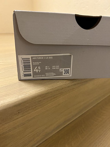 Обувь Nike (4 фото из 4)