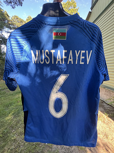 Azerbaijan player Match worn shirt (1 foto / 4)