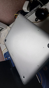 MacBook Pro 13 (2015) (2 foto / 6)