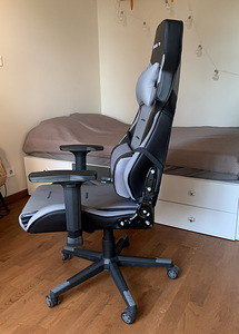 Игровое кресло Huzaro Force 7.6 (3 фото из 10)