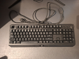 Razer BlackWidow Elite (2 фото из 2)