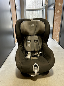 Britax Römer King II LS (3 foto / 3)