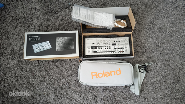 Bass Line Synthesizer Roland TB-03+Carrier Bag Roland