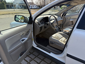 Volvo xc90 2006 2.5T (automat) (8 foto / 9)