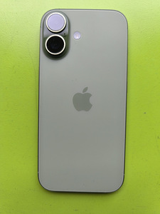 iPhone 17 256 Sage (7 фото из 10)