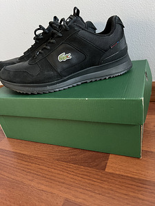 Lacoste (1 фото из 2)