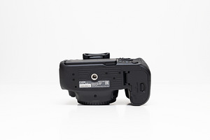 Canon EOS 90D (body) peegelkaamera (8 foto / 10)