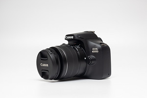Canon EOS 4000D + Canon EF 18-55mm f/3.5-5.6 III kaamera (6 foto / 10)