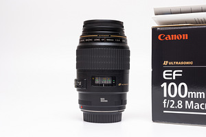 Canon EF 100mm f/2.8 Macro USM objektiiv (1 foto / 10)