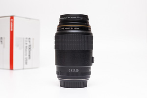 Canon EF 100mm f/2.8 Macro USM objektiiv (3 foto / 10)