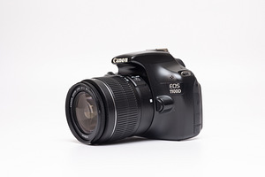 Canon EOS 1100D + Canon EF-S 18-55mm f/3.5-5.6 III kaamera (8 foto / 10)