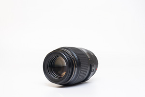 Canon EF 100mm f/2.8 Macro USM objektiiv (7 foto / 10)