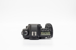 Canon EOS 5D Mark II (body) peegelkaamera (8 foto / 10)