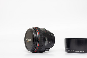 Canon EF 50mm f/1.2L USM objektiiv (5 foto / 10)