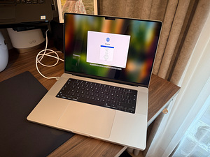 Apple MacBook Pro 16 M4 Pro 24GB/512GB Silver INT (4 foto / 6)