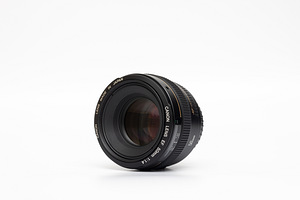Canon EF 50mm f/1.4 USM objektiiv (7 foto / 10)
