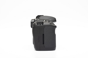 Canon EOS 7D (body) peegelkaamera (7 foto / 10)