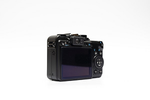 Canon PowerShot G10 digikaamera (4 foto / 10)