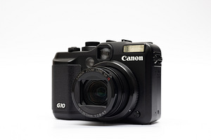 Canon PowerShot G10 digikaamera (8 foto / 10)