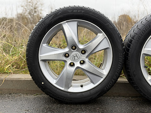 Honda диски 17" 5x114,3 + Bridgestone Blizzak 225/50R17 (2 фото из 10)