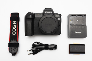 Canon EOS R (body) hübriidkaamera + Canon EOS-EF-R adapter (1 foto / 10)