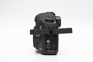 Canon EOS 5D Mark III (body) peegelkaamera (4 foto / 10)