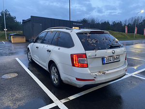 Skoda octavia (4 фото из 6)