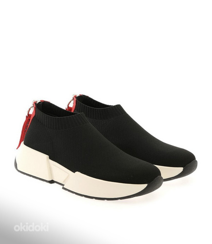 Tennised DKNY