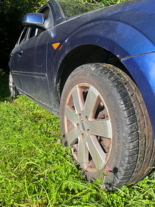 Ford Mondeo Ghia 2.0 bens (3 foto / 8)