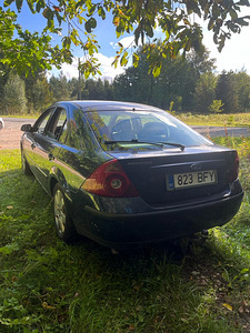 Ford Mondeo Ghia 2.0 bens (6 foto / 8)
