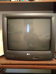 Televiisor LG NR CB-21F84X (2 foto / 3)