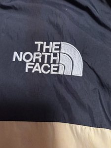 The North Face (2 foto / 4)