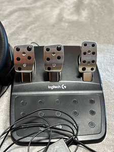 Logitech G29 Force Wheel (3 фото из 3)