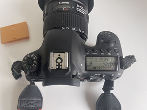 Canon EOS 6D Mark II komplekt + Canon EF 24-105mm L (5 foto / 7)
