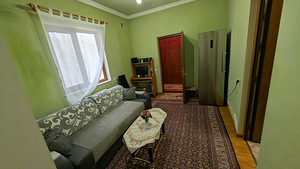 Վարձով տուն (3 լուսանկար / 15)