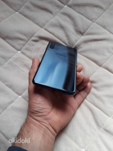 Samsung Galaxy A7 (2018), 64 GB (4)