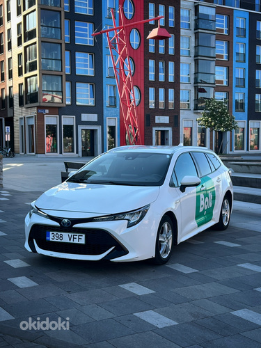 Toyota Hybrid/LPG TAKSO Töötamiseks PARIMA HINNAGA RENT
