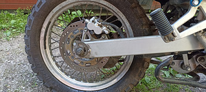Suzuki DR 800S (8 фото из 10)