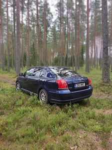 Toyota Avensis T25 (4 foto / 5)