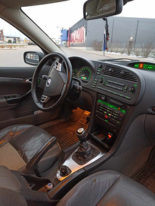 Saab 9-3 2.2 Tid (5 foto / 5)