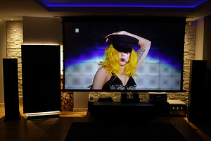 JVC DLA-X500RWE 3D+4K Kodukino Projektor (10 foto / 10)